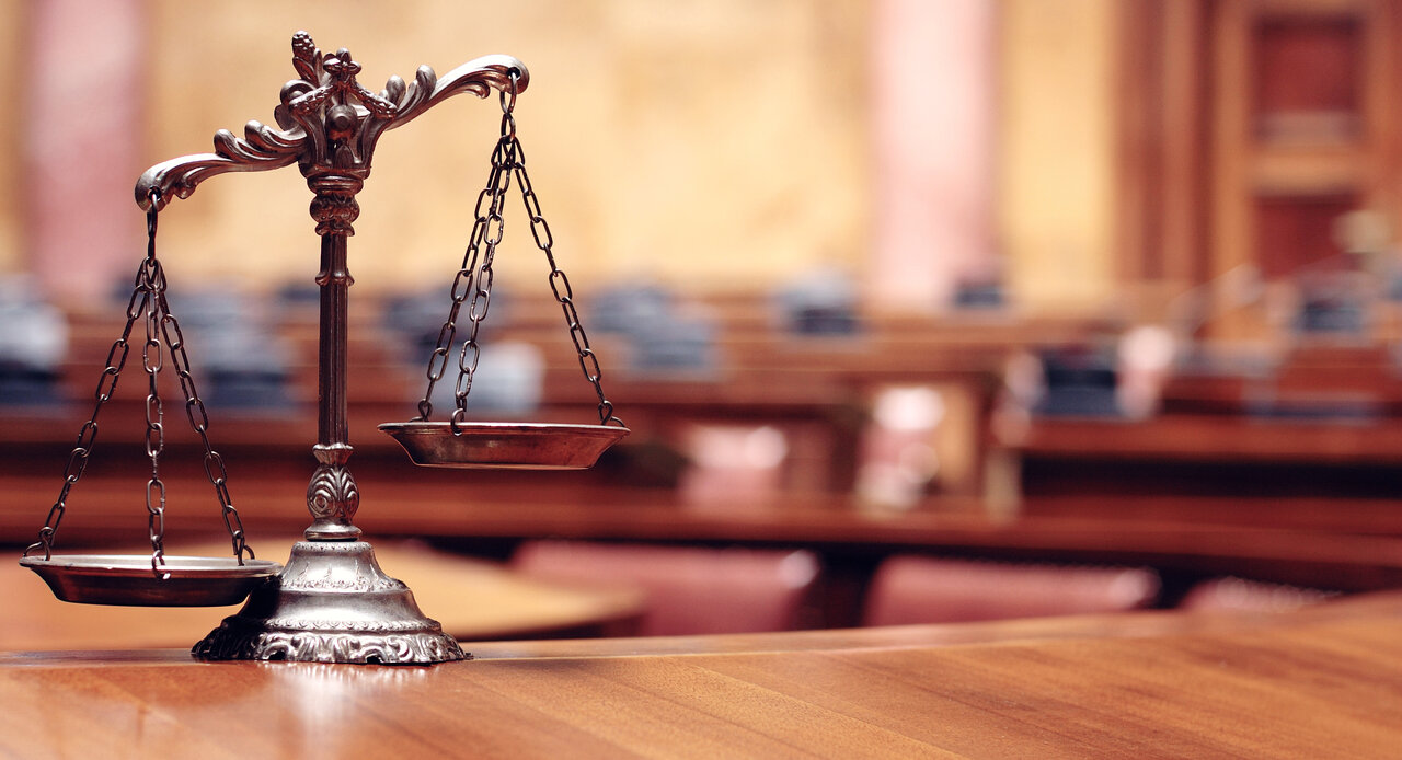 psychedelic decriminalisation vs legalisation